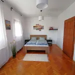 Szigligeti Panorama Apartmanhaz 度假居 *