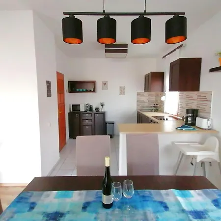 Szigligeti Panorama Apartmanhaz