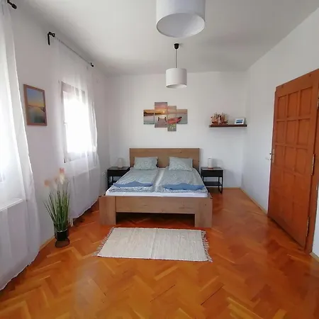 Szigligeti Panorama Apartmanhaz Ferienhaus *
