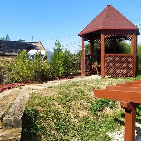 Szigligeti Panorama Apartmanhaz Ferienhaus *