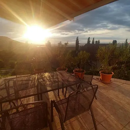Holiday home Szigligeti Panorama Apartmanhaz *